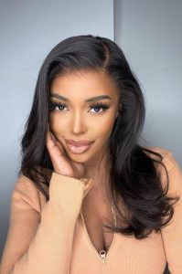 The benefits and drawbacks of a lace closure wig.